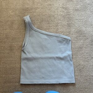 OFF THE SHOULDER TANK TOP